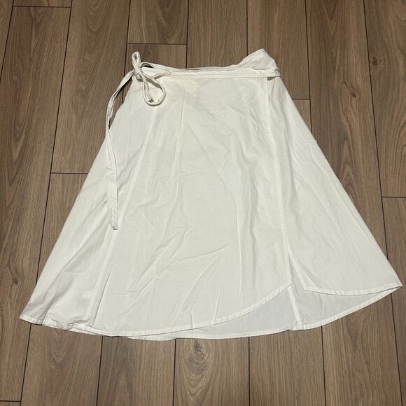 Gap Lightweight Denim White Wraparound Skirt - Picture 1 of 1